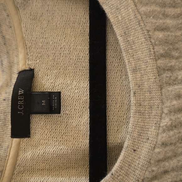 J crew wool sweater M fits size small - Picture 2 of 3